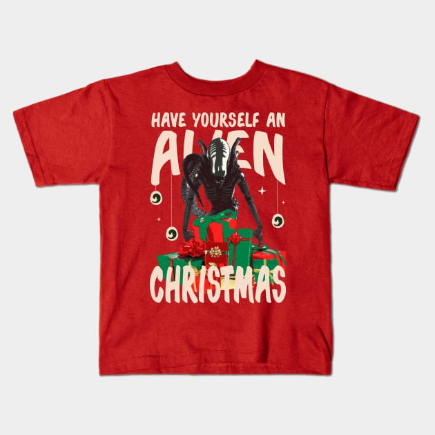 Alien Xmas Kids T-Shirt by anneliarmo